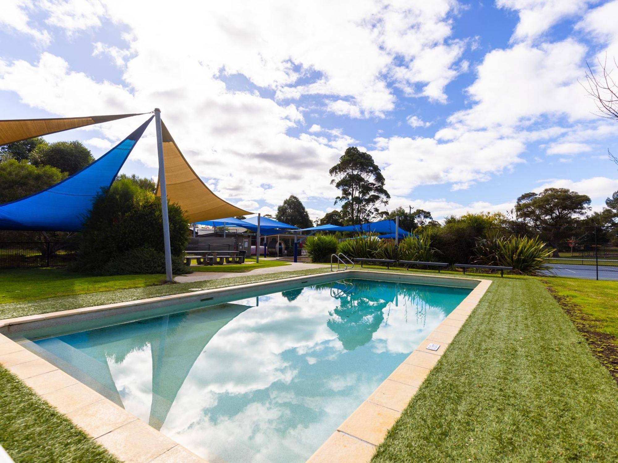 Nrma Halls Gap Holiday Park Bagian luar foto