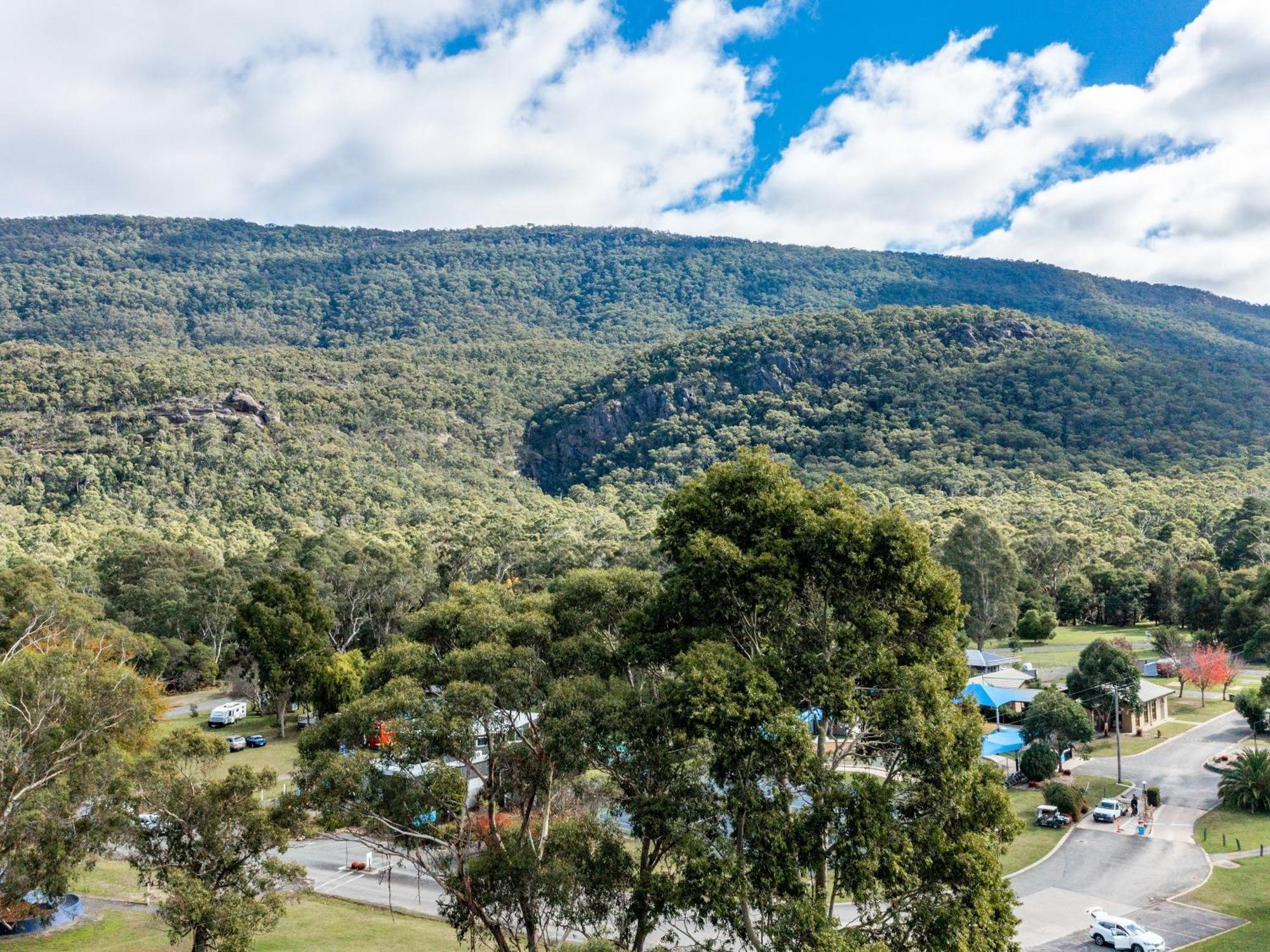 Nrma Halls Gap Holiday Park Hotel Bagian luar foto