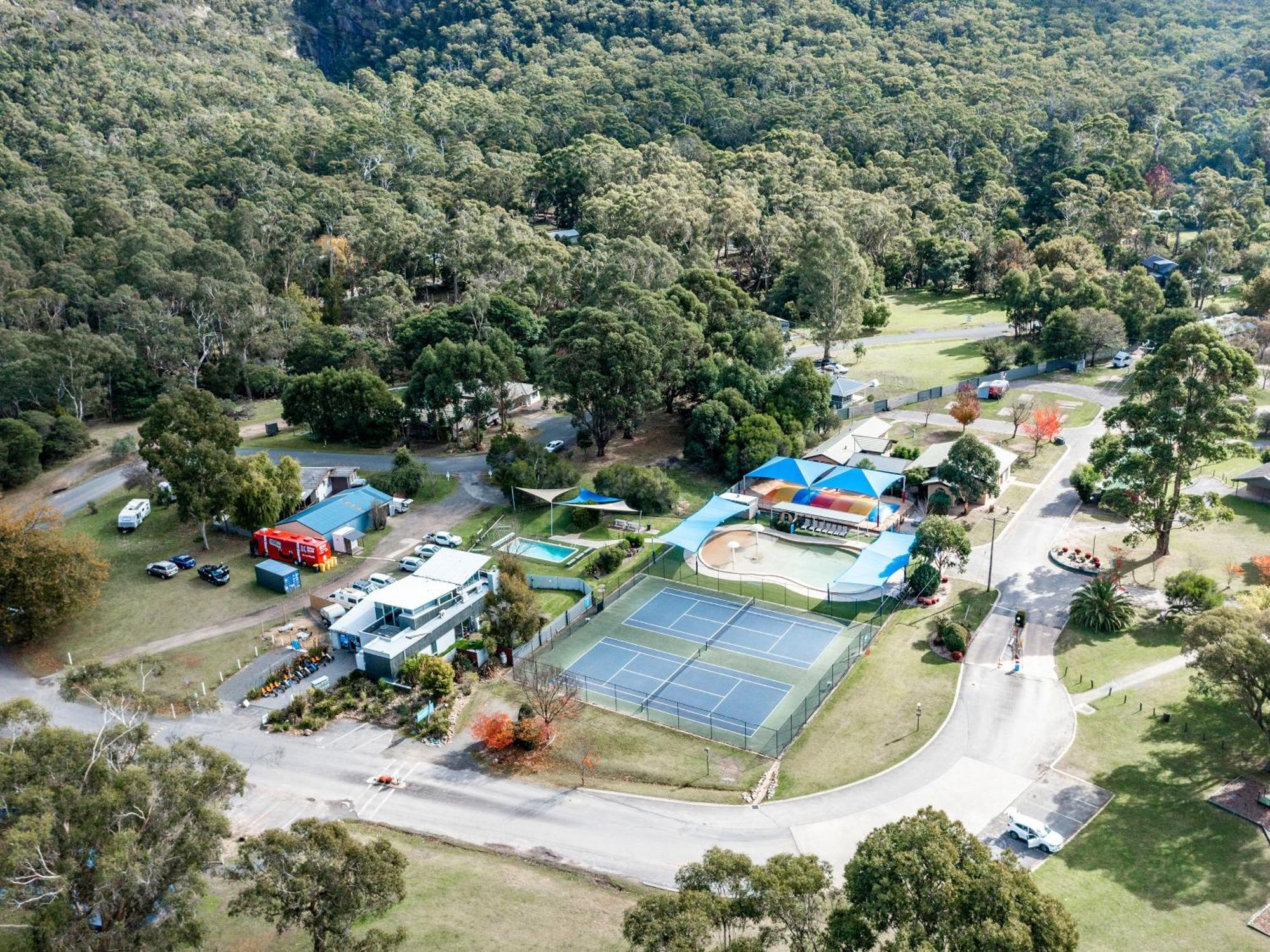 Nrma Halls Gap Holiday Park Hotel Bagian luar foto