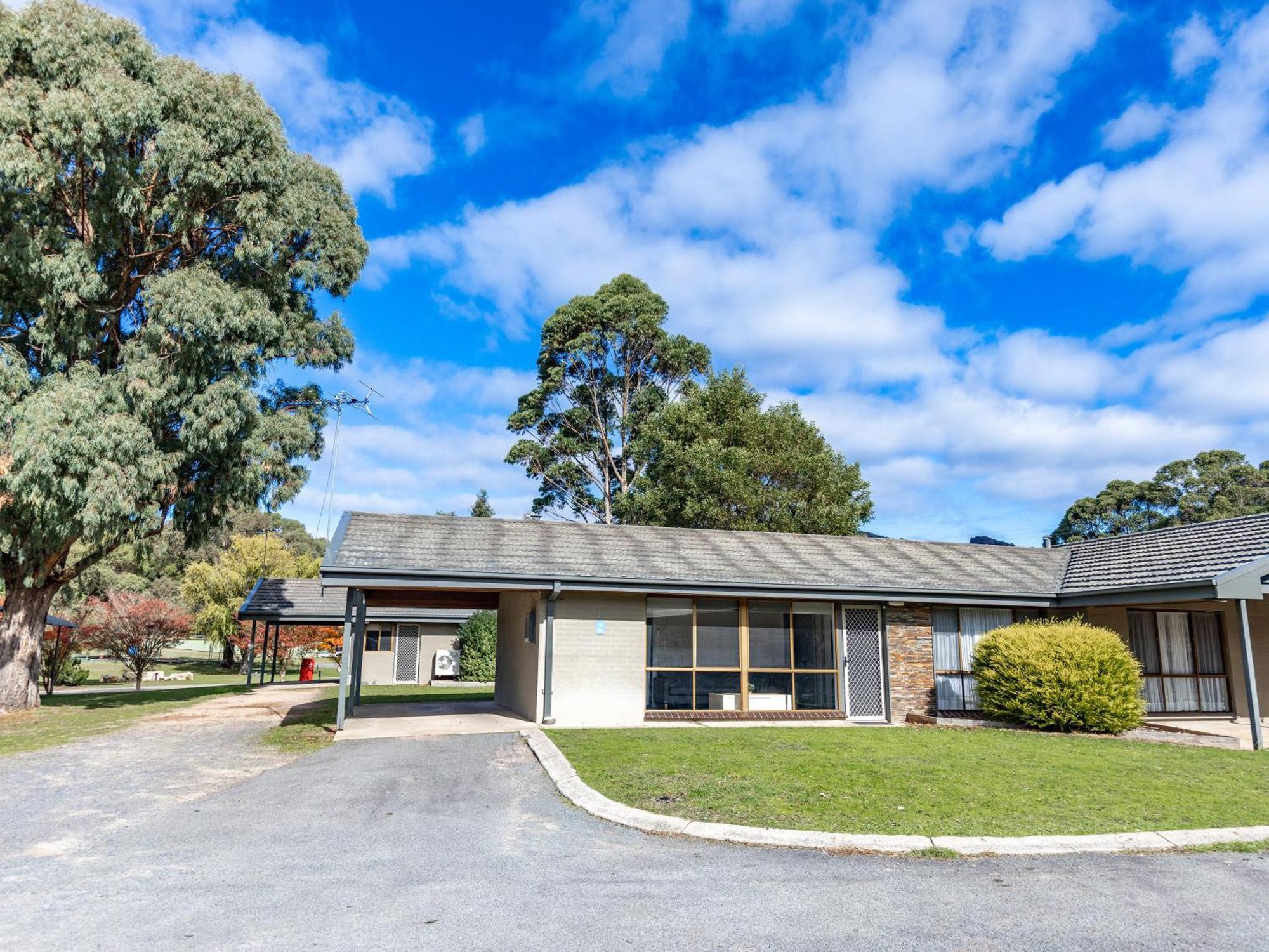 Nrma Halls Gap Holiday Park Bagian luar foto