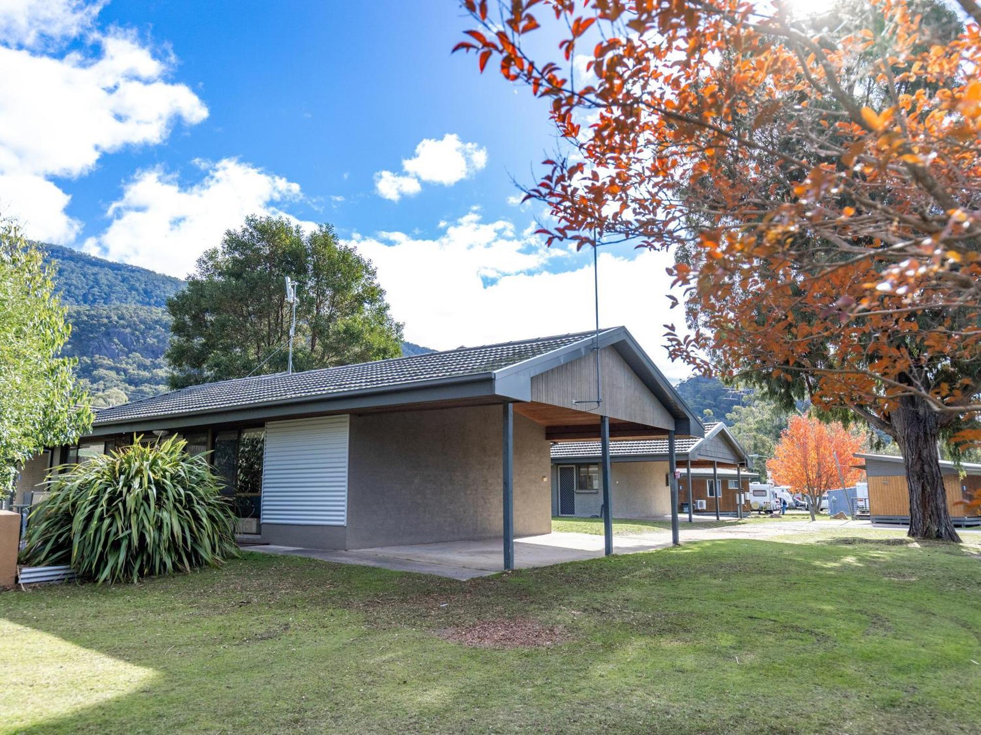 Nrma Halls Gap Holiday Park Hotel Bagian luar foto